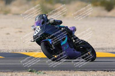 media/Dec-17-2022-SoCal Trackdays (Sat) [[224abd9271]]/Turn 7 Set 1 (1125am)/